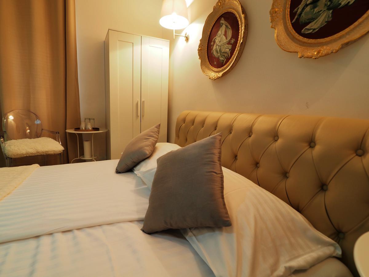Captain Emo City Apartments بولا المظهر الخارجي الصورة